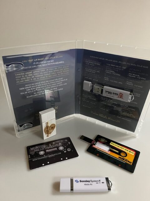 Why Dance Studios Should Buy USB Drives